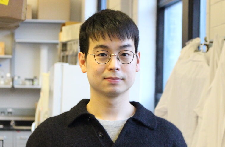 roy_labpic-1-edited